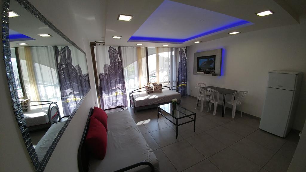 Avshalom Holiday Apartments 埃拉特 外观 照片